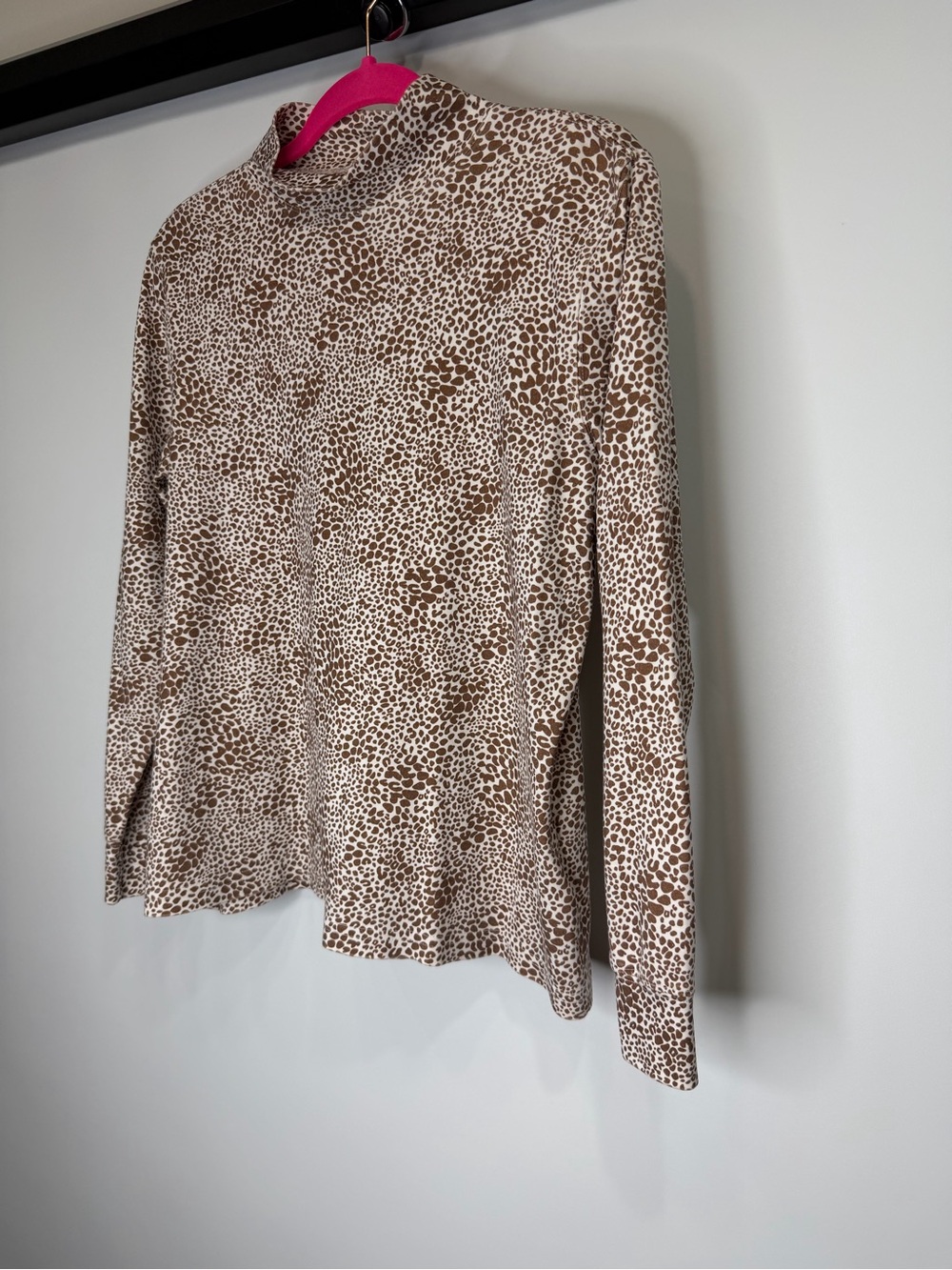 Lands’ End Brown & Cream Leopard Print Mock Neck Top - Picture 3 of 9